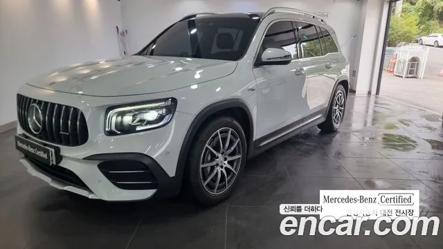 Mercedes-Benz GLB-Class AMG GLB35 4MATIC