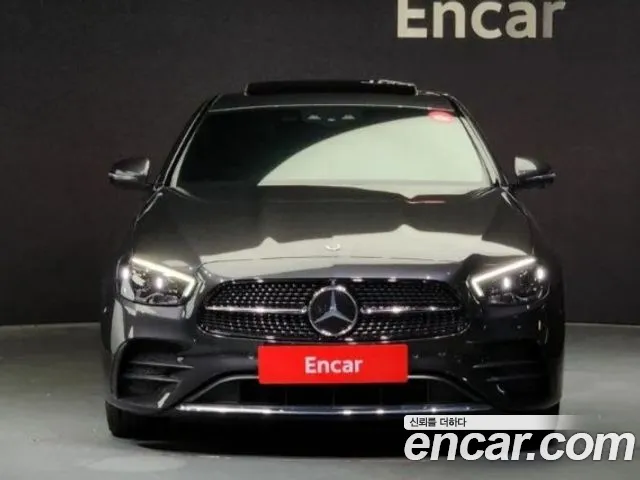 Mercedes-Benz E-Class E220d 4MATIC AMG Line