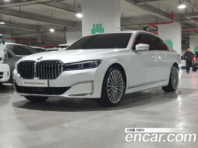 BMW 7-Series 740i Design Pure Excellence