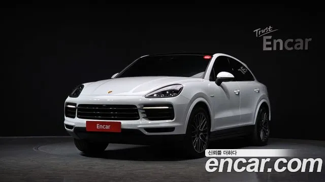 Porsche Cayenne 3.0 E-Hybrid Coupe