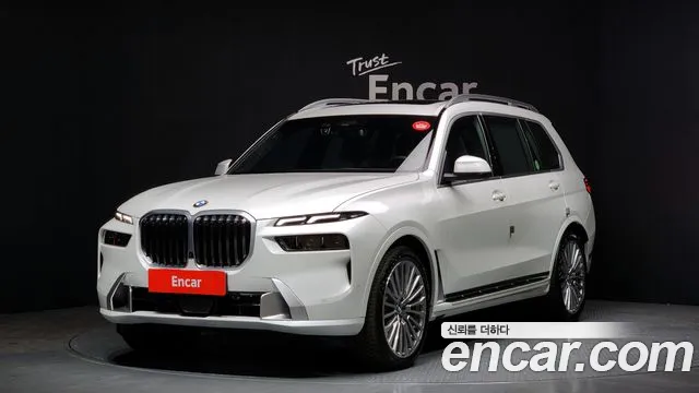 BMW X7 xDrive 40i Design Pure Excellence 7-Seater