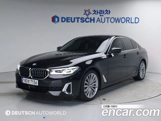 BMW 5-Series 530i xDrive Luxury