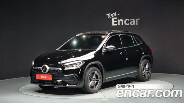 Mercedes-Benz GLA-Class GLA250 4MATIC