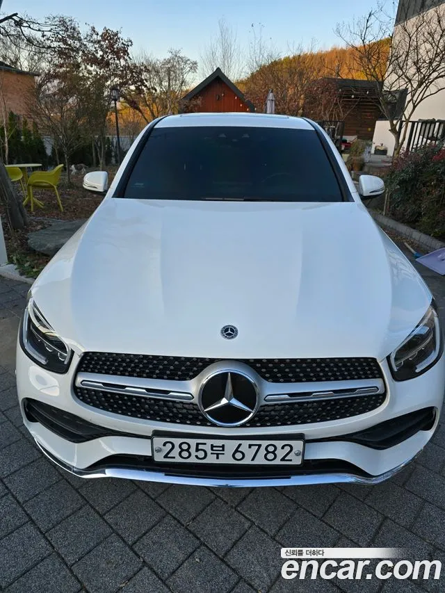 Mercedes-Benz GLC-Class GCL300 4MATIC Coupe