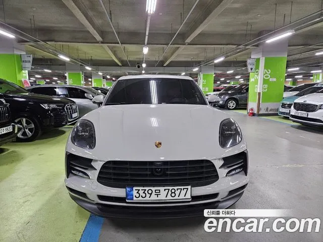 Porsche Macan 95B