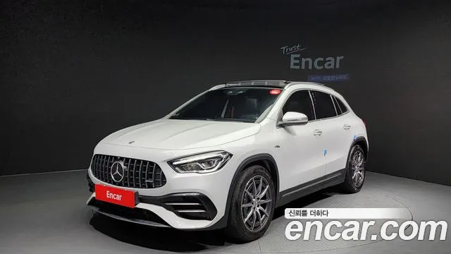 Mercedes-Benz GLA-Class GLA45 AMG 4MATIC+