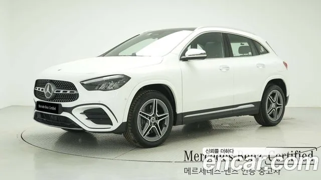 Mercedes-Benz GLA-Class GLA250 4MATIC