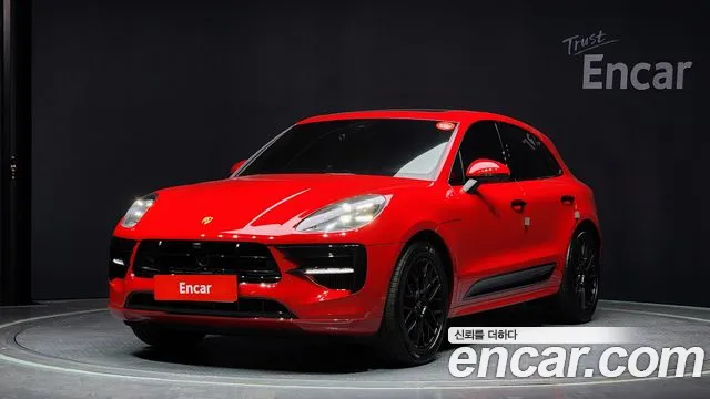 Porsche Macan 95B