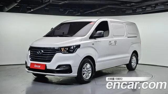 Hyundai Starex Smart