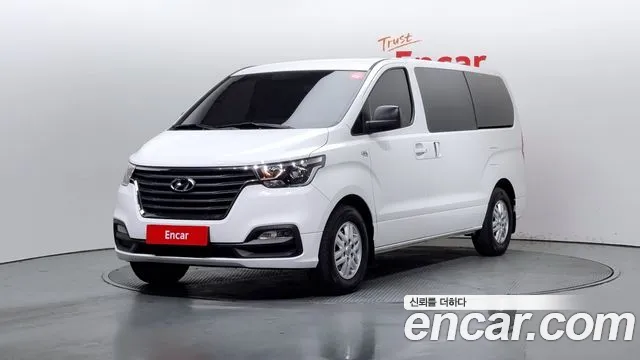 Hyundai Starex Smart