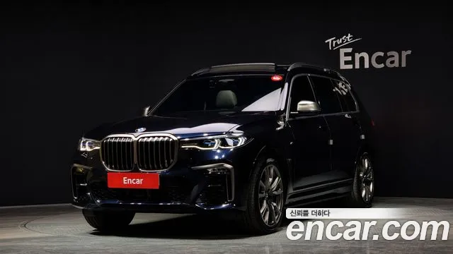 BMW X7 M50i 6STR