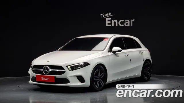 Mercedes-Benz A-Class A220 Hatchback