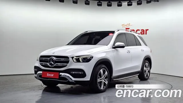 Mercedes-Benz GLE-Class GLE300d 4MATIC