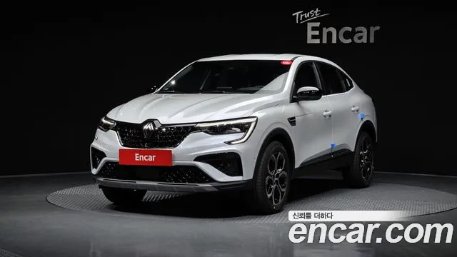 Renault-Samsung Arkana 1.6 E-TECH Iconic