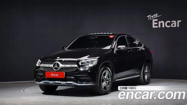 Mercedes-Benz GLC-Class GLC300e 4MATIC Coupe