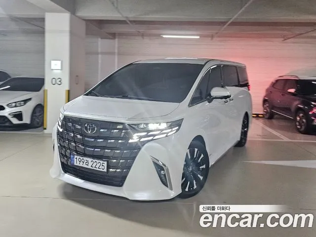 Toyota Alphard Executive Lounge