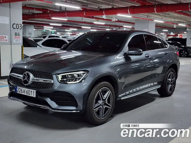 Mercedes-Benz GLC-Class GLC300e 4MATIC Coupe