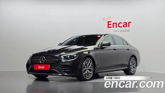 Mercedes-Benz E-Class E220d 4MATIC AMG Line