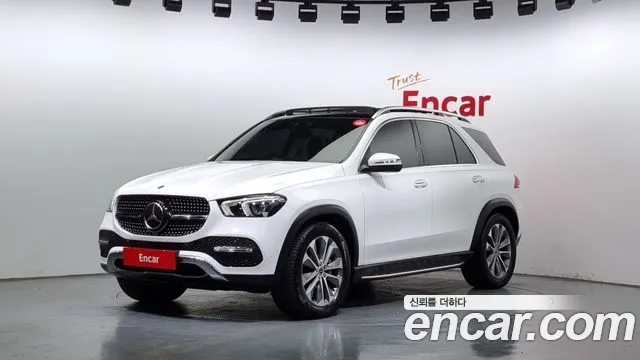 Mercedes-Benz GLE-Class GLE300d 4MATIC