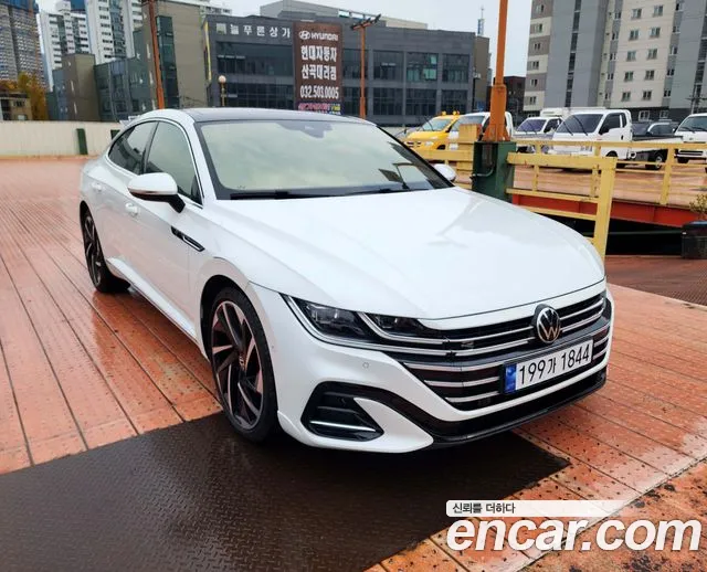 Volkswagen Arteon 2.0 TDI R-LIINE 4Motion