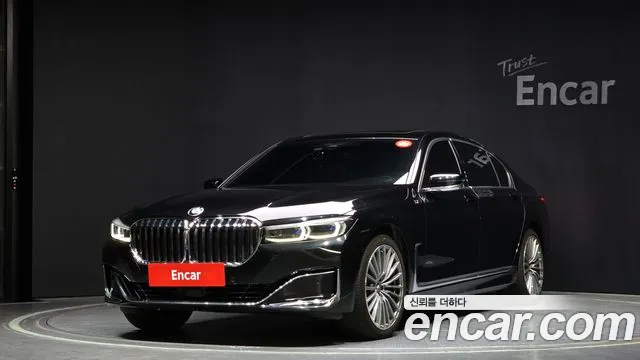 BMW 7-Series 740Li xDrive Design Pure Excellence