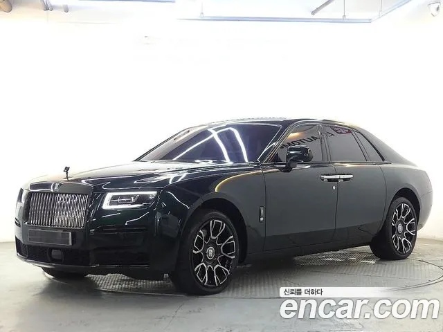 Rolls-Royce Ghost 6.7 V12 Black Badge