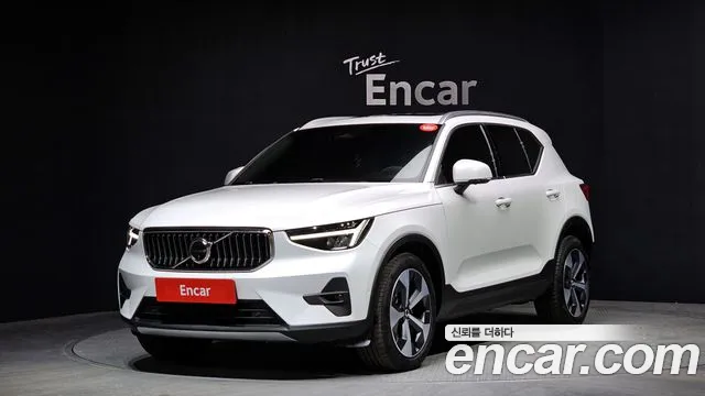 Volvo XC40 B4 Ultimate Bright