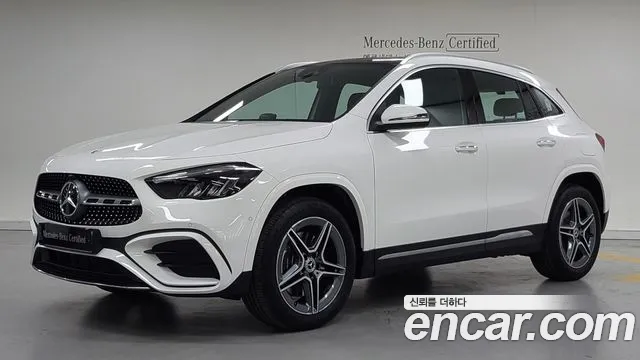 Mercedes-Benz GLA-Class GLA250 4MATIC