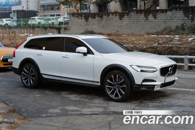 Volvo V90 T5 Pro AWD