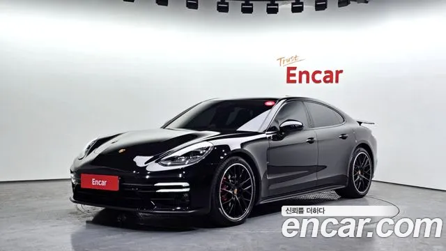 Porsche Panamera 4.0 GTS