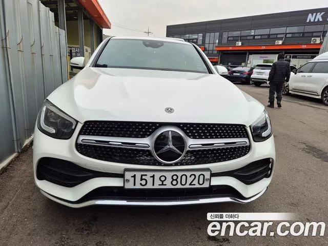 Mercedes-Benz GLC-Class GLC300 4MATIC Premium Coupe